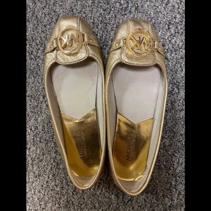 Michael kors gold loafers SOLD